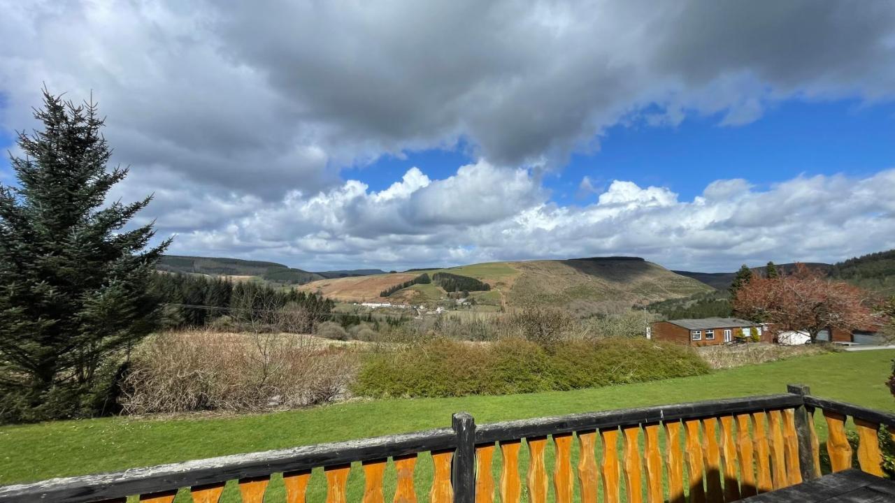 Bryn Bettws Lodge Порт-Толбот Екстер'єр фото
